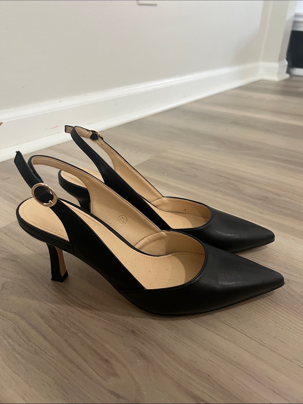 Black Pointed-Toe Slingback Heels
